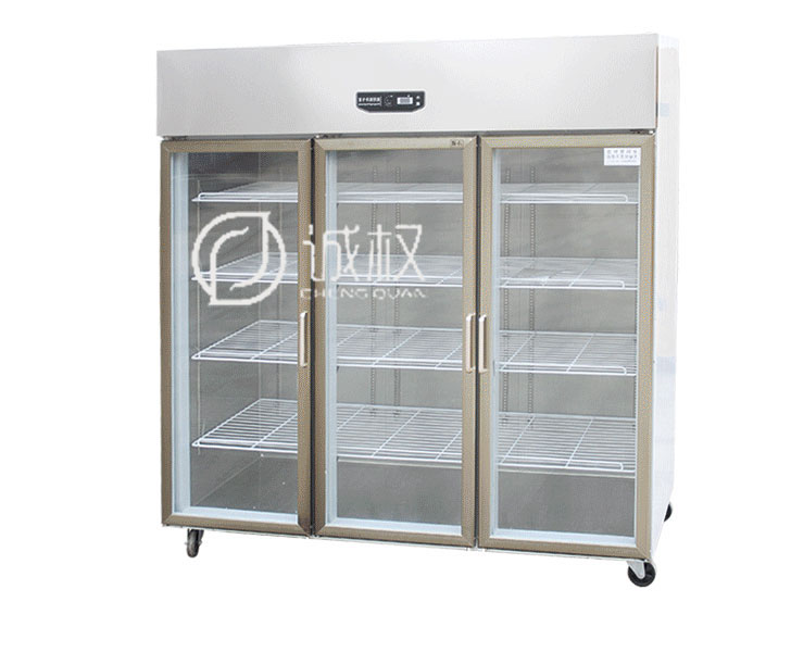 三玻璃门展示柜